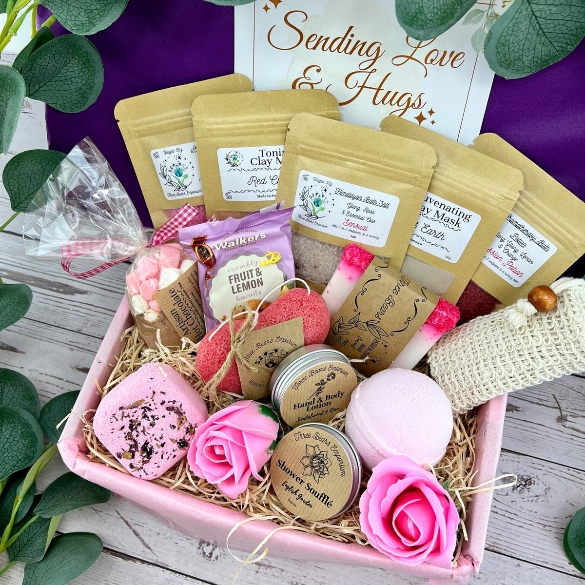 Deluxe pamper gift set for her